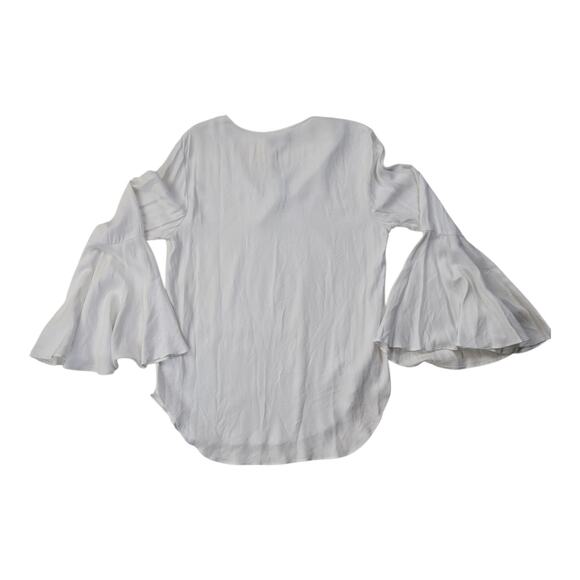 WAYF *NWT* Bell Sleeve V-Neck White Blouse Women's Size Medium NWT - Picture 6 of 11